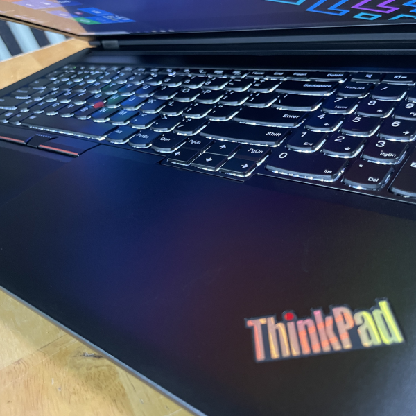 Thinkpad P71 Xeon 5