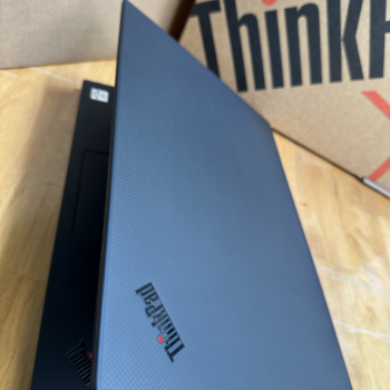 Lenovo Thinkpad P1 Gen 3 Core I7 4k Touch 1