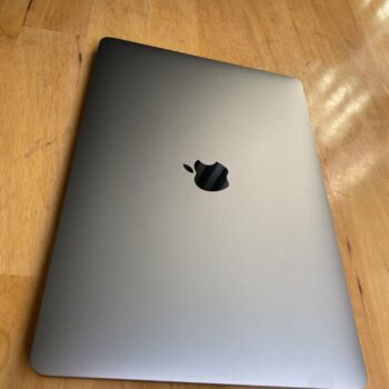 Macbook Pro 2020 13in 2 Type C 1