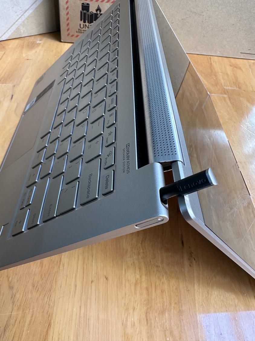 Lenovo Yoga 9i I7 5 Copy