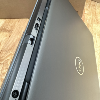 Dell Precision 7560 Core I9 2