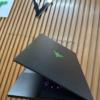 Razer Blade 15 90 3