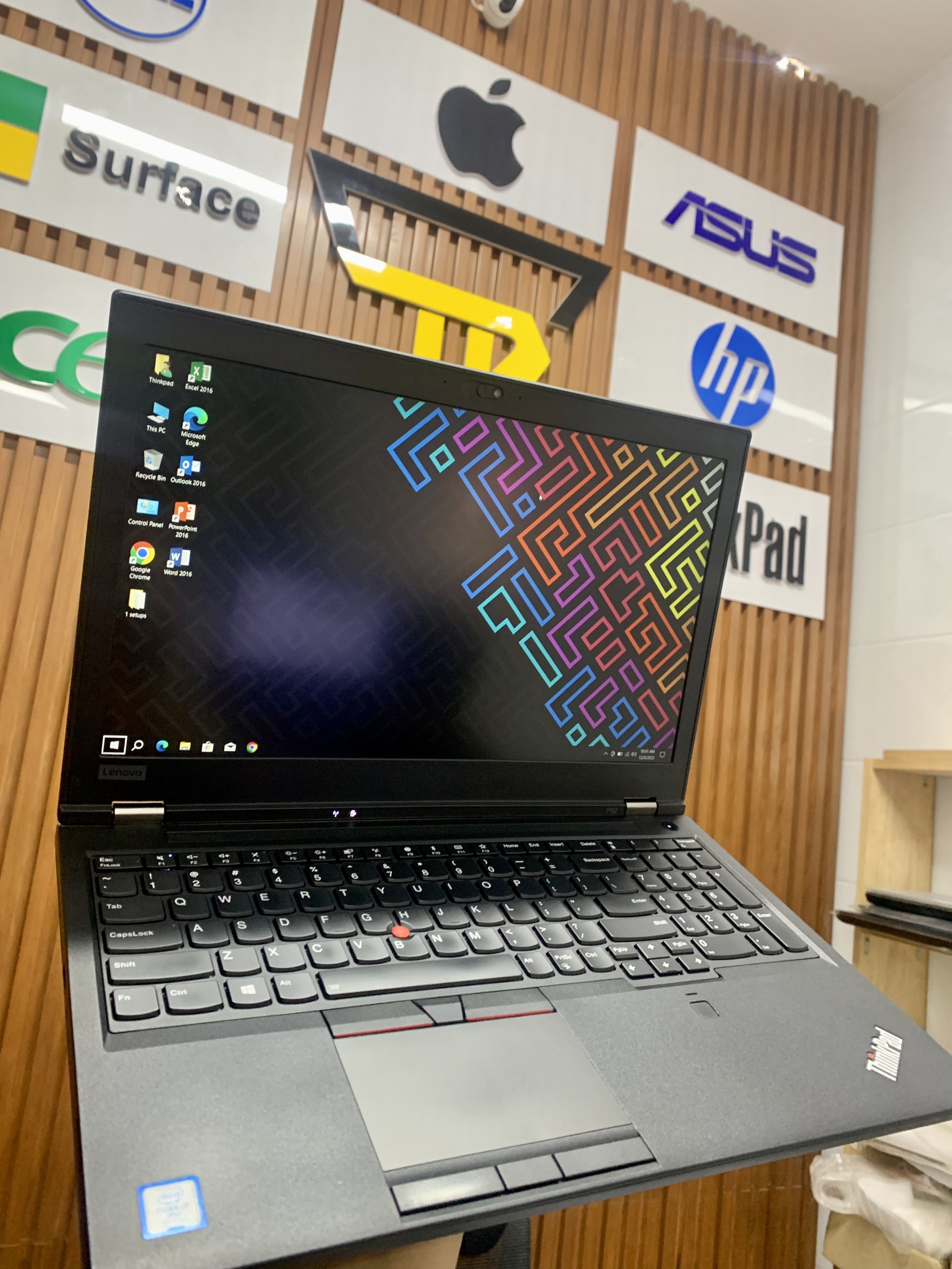 Thinkpad P52 P2000 5