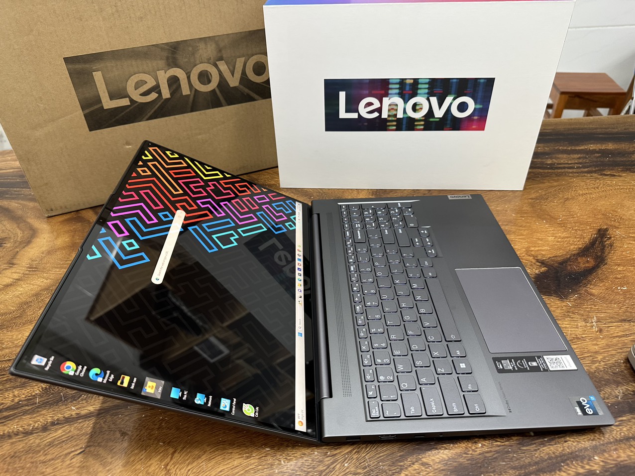 Lenovo Slim 7 16iah7 8