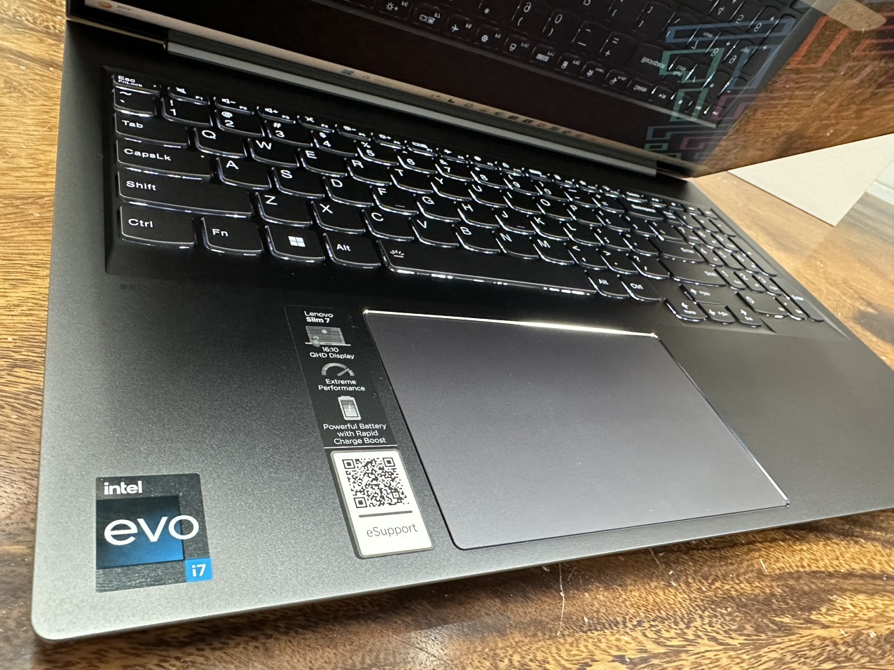 Lenovo Slim 7 16iah7 9