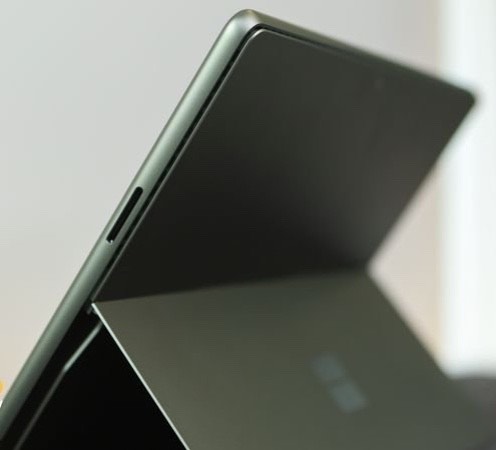 Surface Pro 9 4
