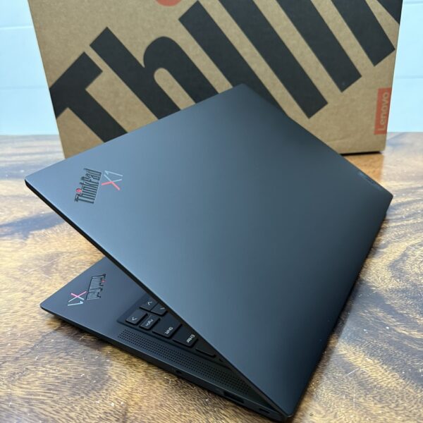 Thinkpad X1 Carbon Gen 11 1