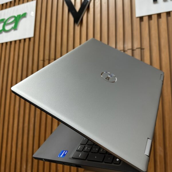 Dell Precision 7680 I7 2