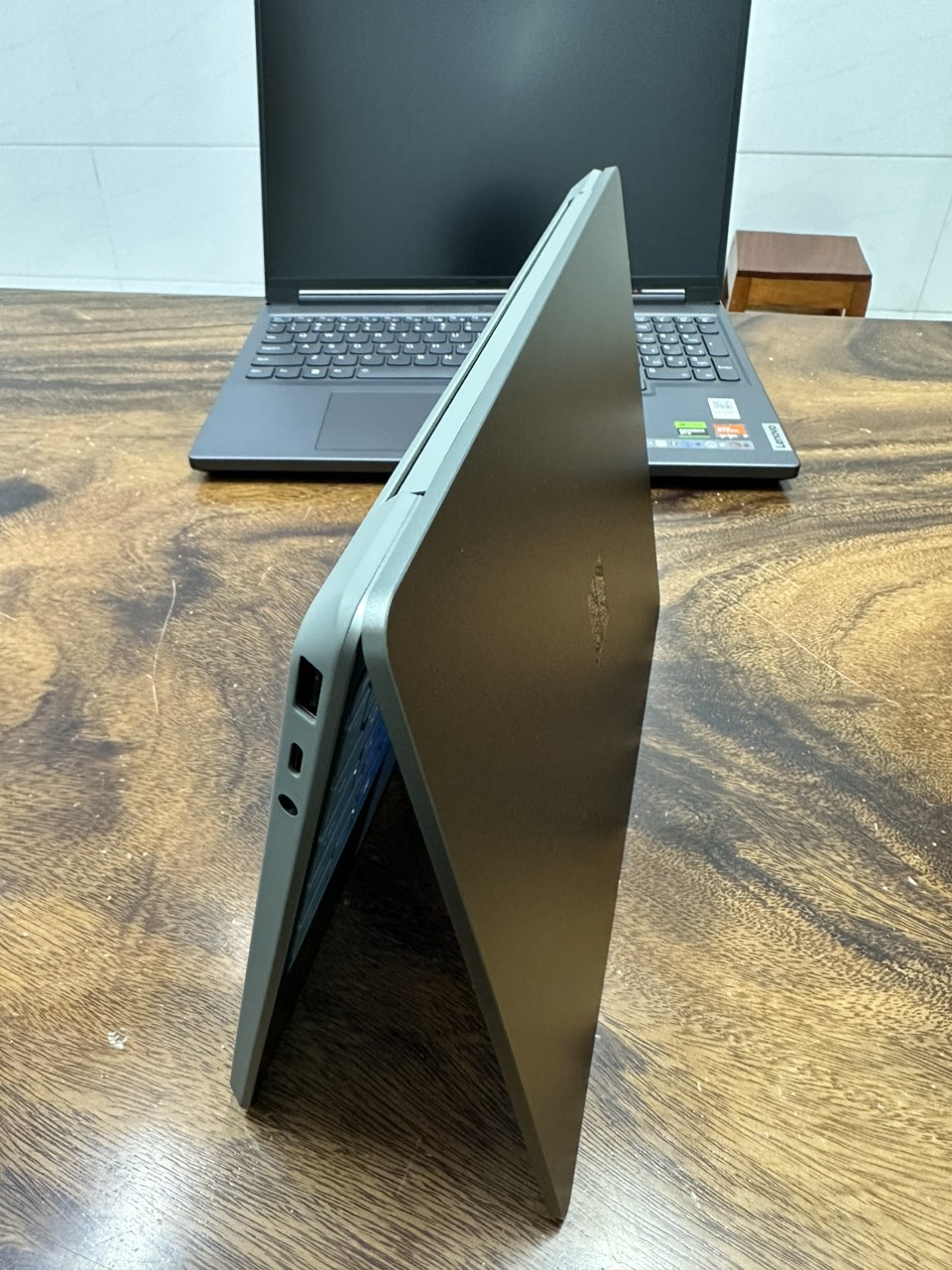 Surface Laptop Go 3 8