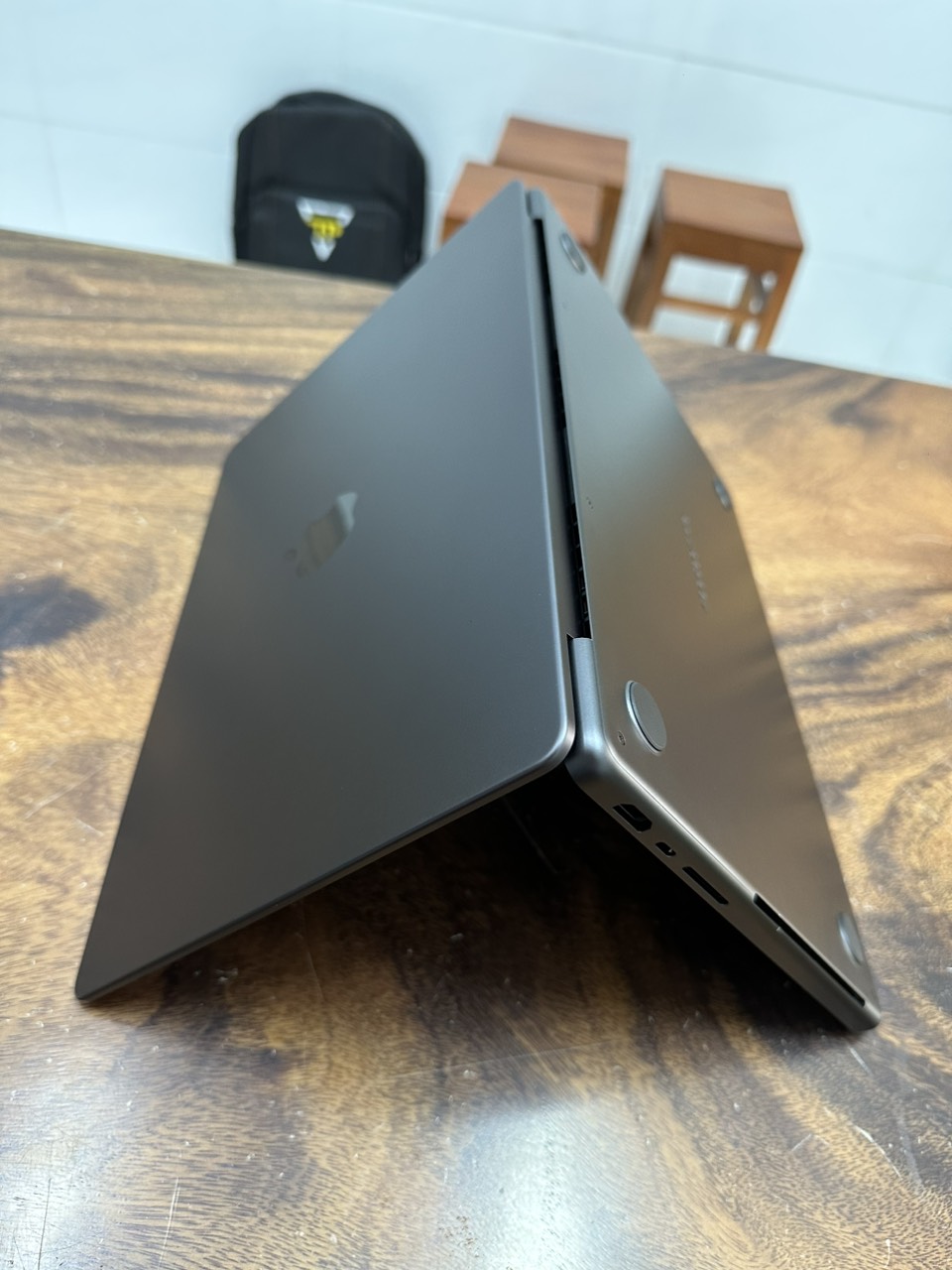 Macbook Pro 14 M3 Space Black 8