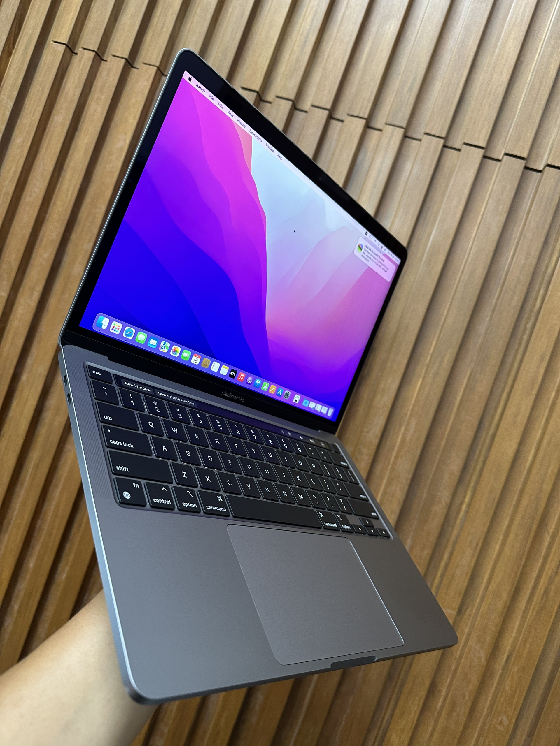 Macbook Pro 13 M2 Grey 4