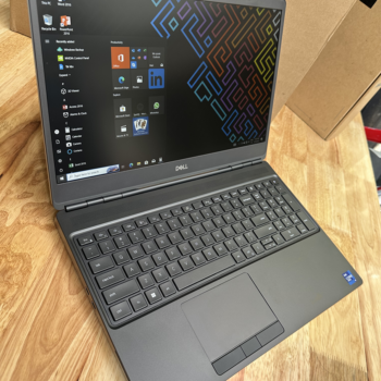 Dell Precision 7560 Core I9 5