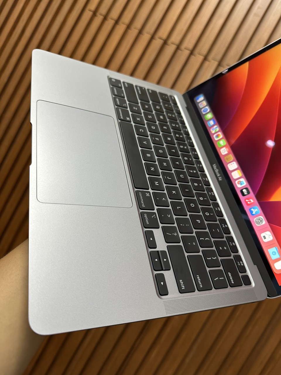 Macbook Air M1 Grey Anh 3