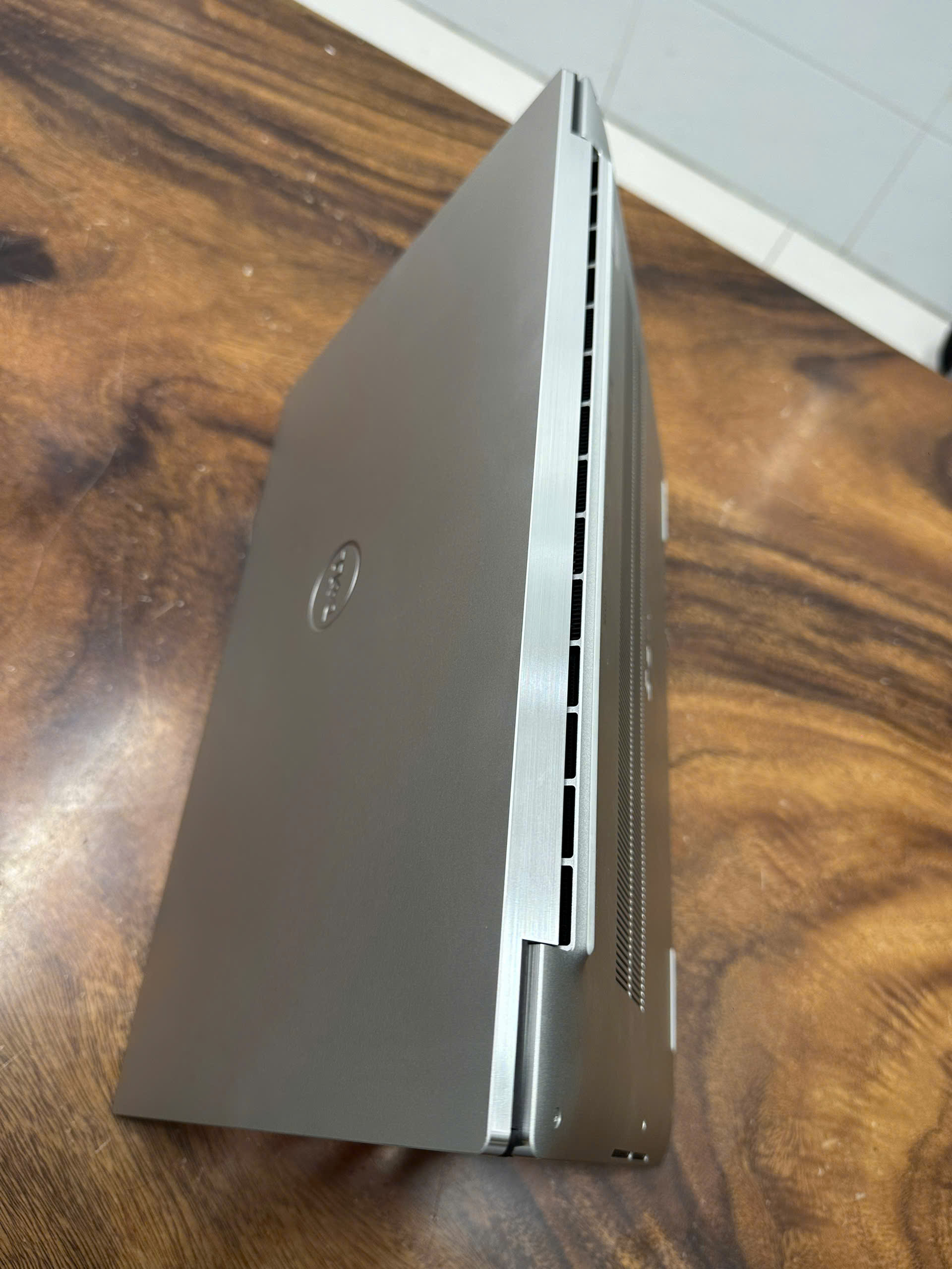 Dell Xps 9730 5