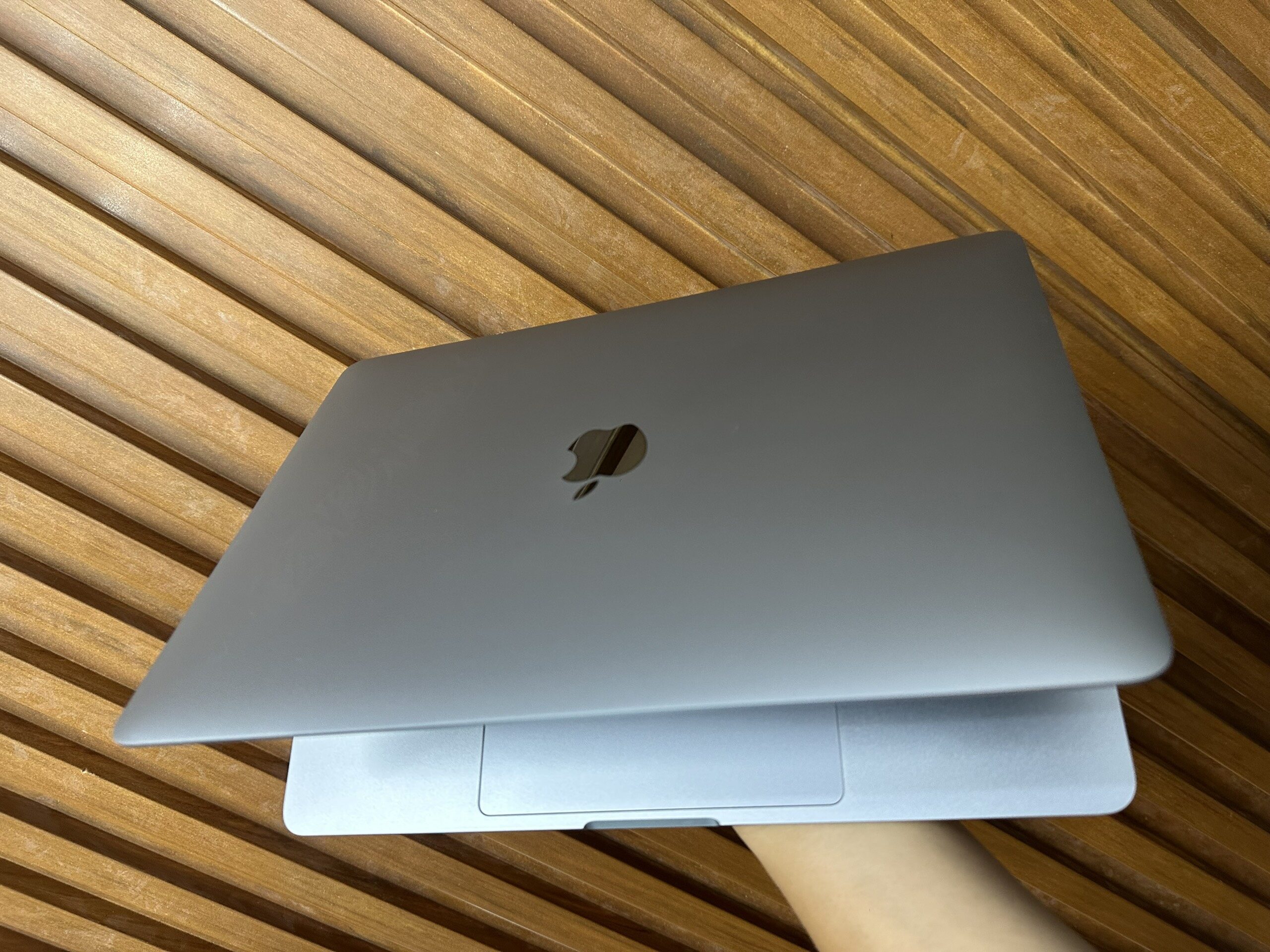 Macbook Pro 13 M2 Grey 6