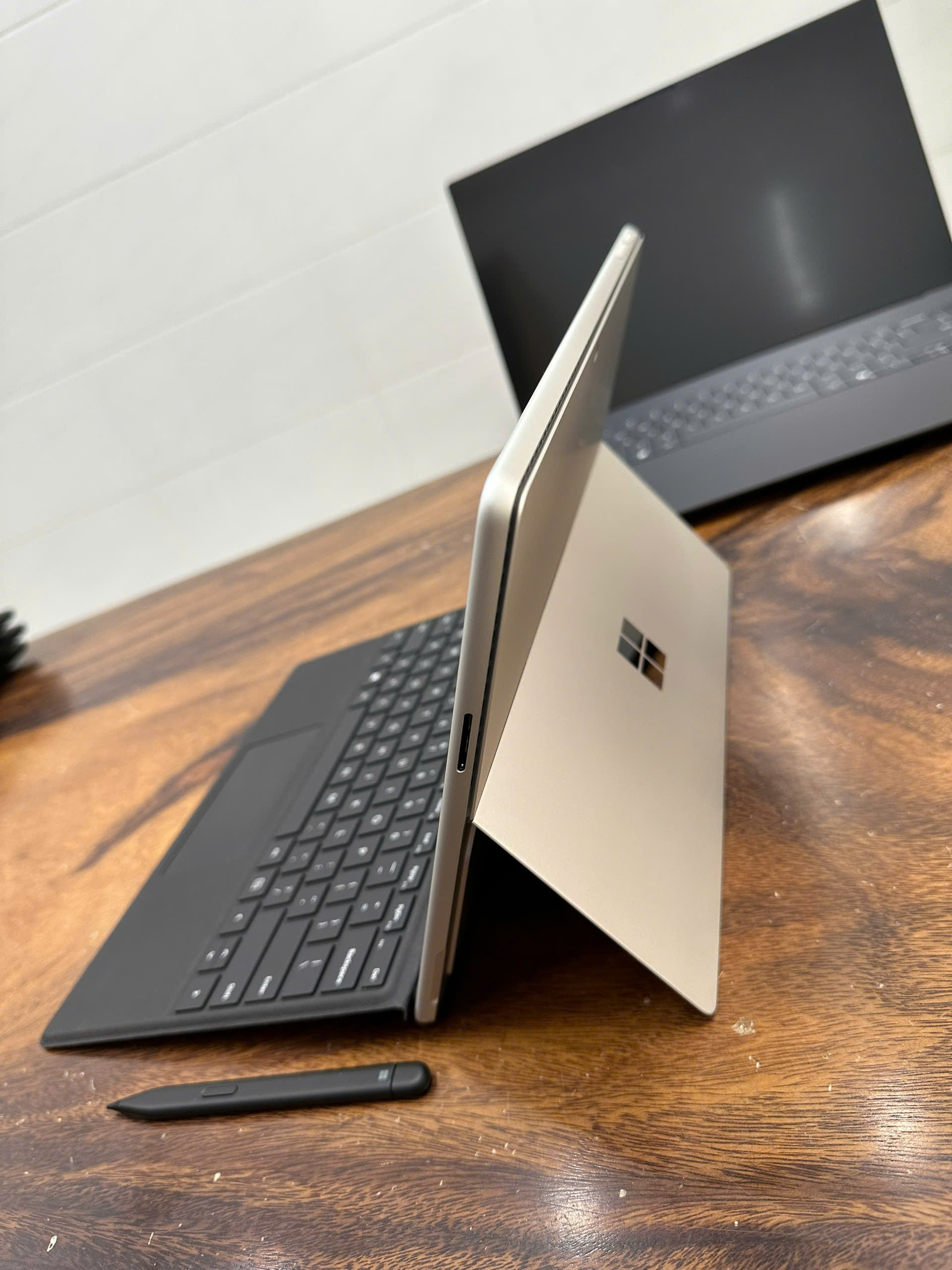 Surface Pro 9 Platinum 6