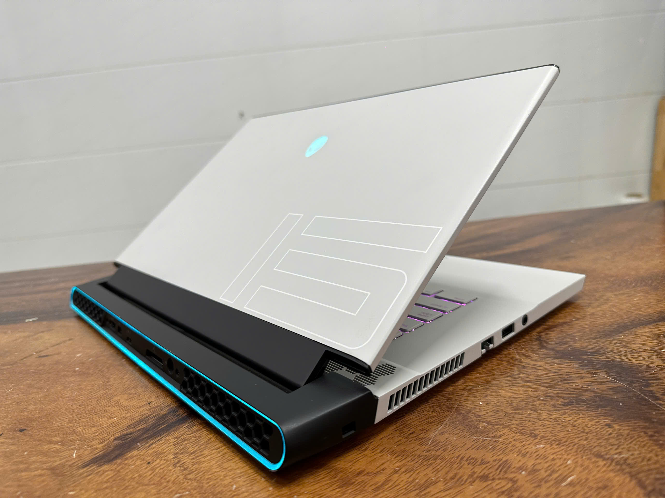 Alienware M15 R3 Core I9 2