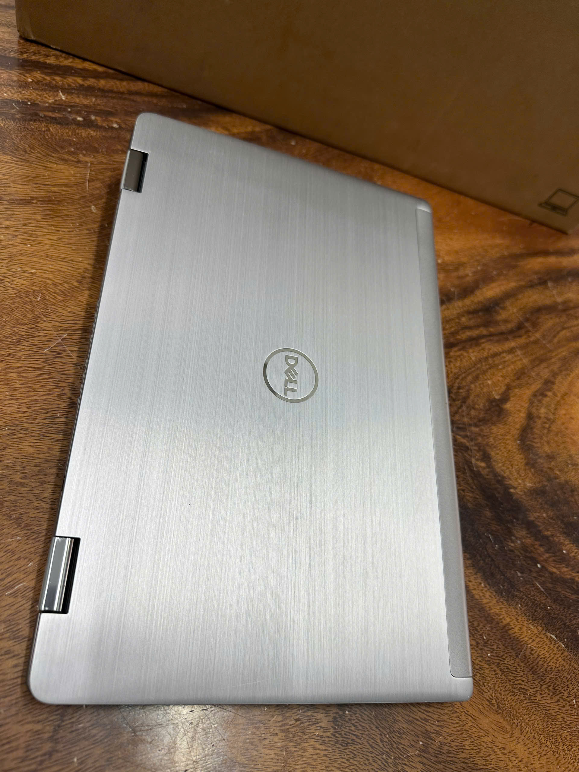 Dell Latitude 7330 2in1 2