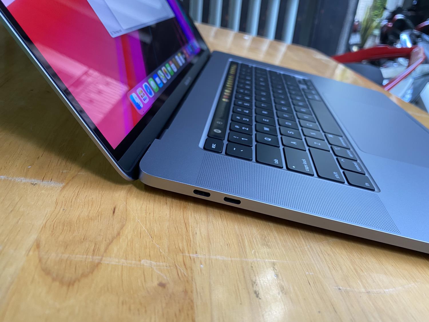 Macbook Pro 16 2019 8