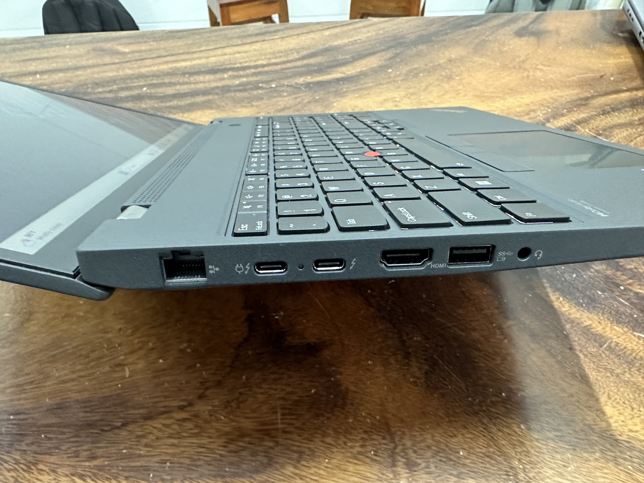 Thinkpad T16 Ore I7 10