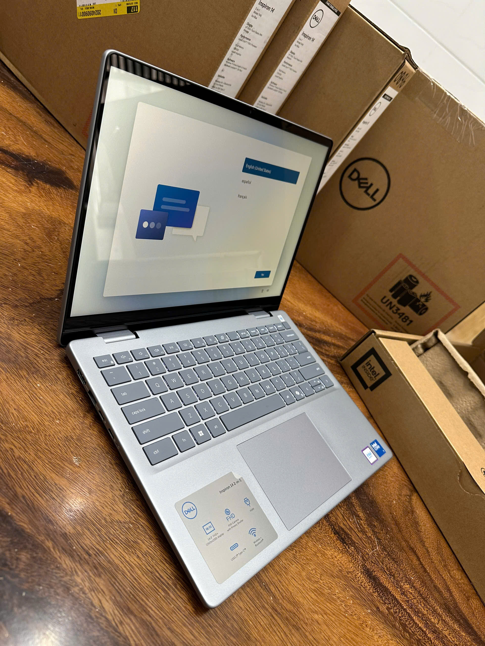 Dell Inspiron 7440 2in1 New 10