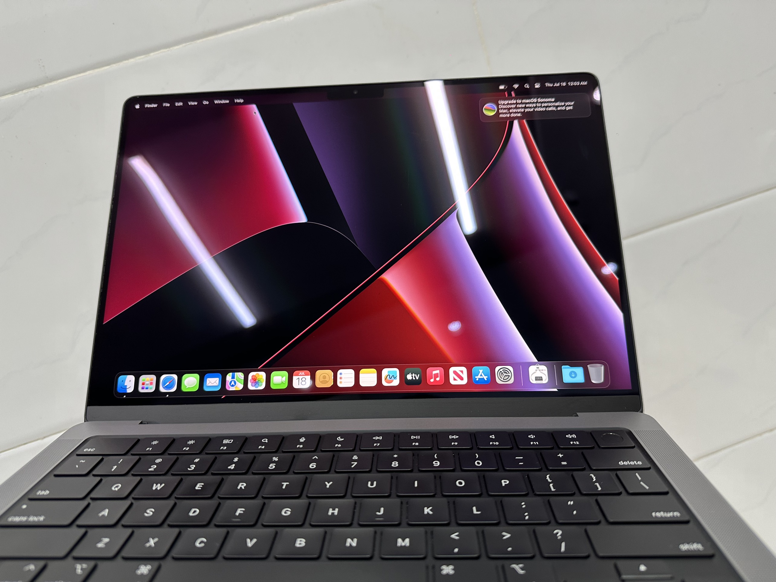 Macbook Pro 14 M2 Grey 5