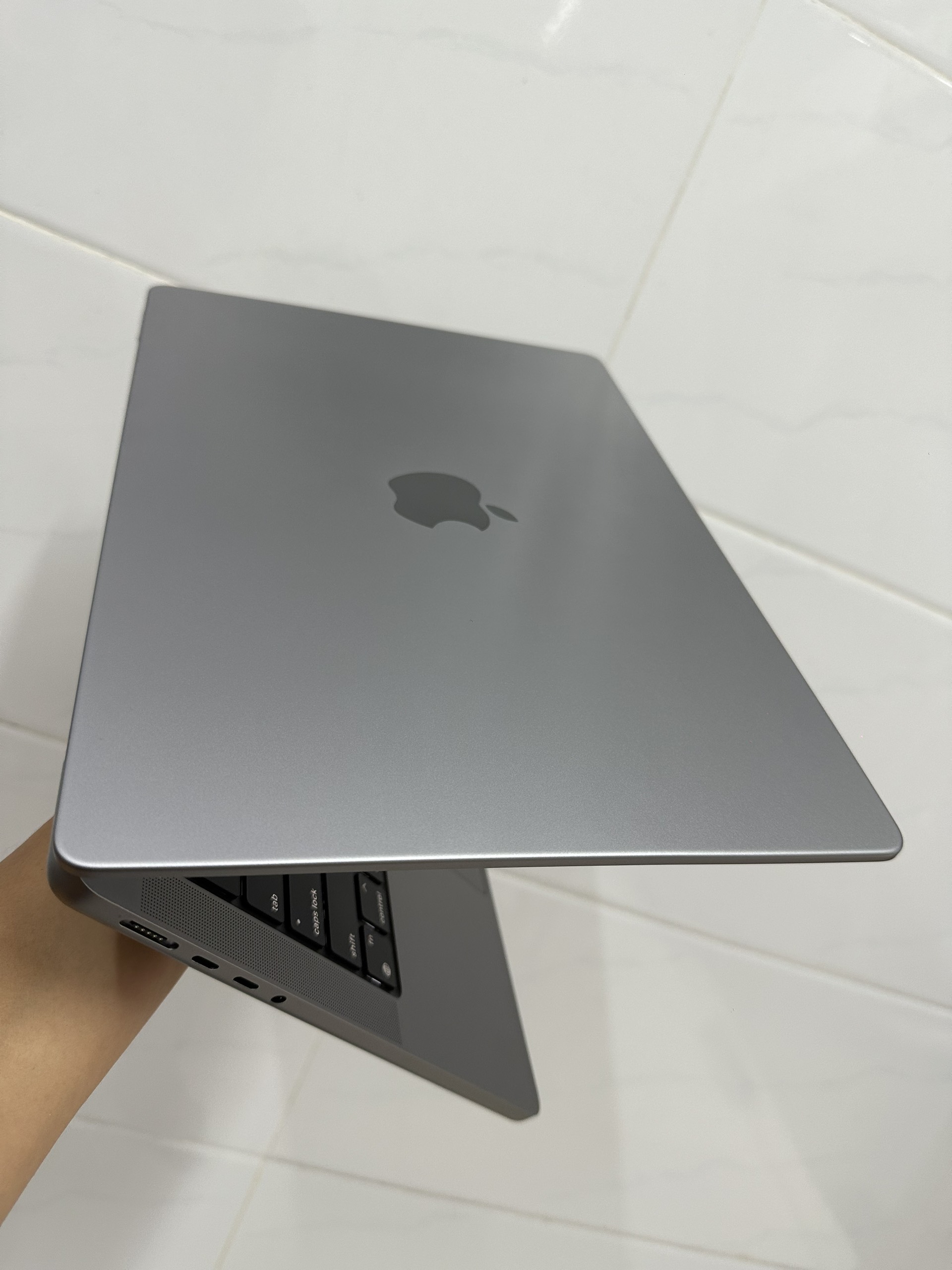 Macbook Pro 14 M2 Grey 7