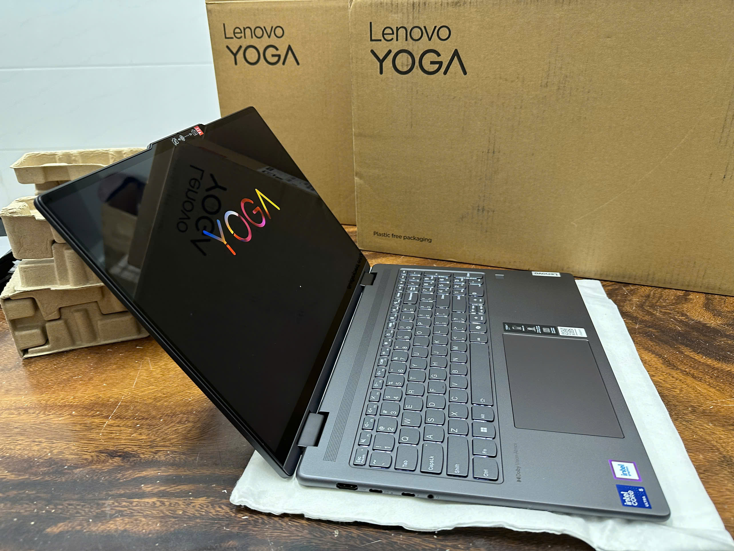 Lenovo Yoga 7i 3