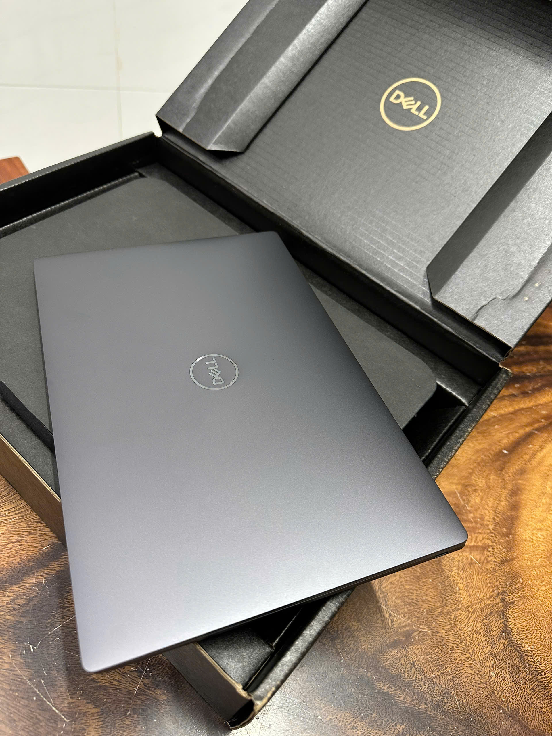 Dell Xps 9345 1