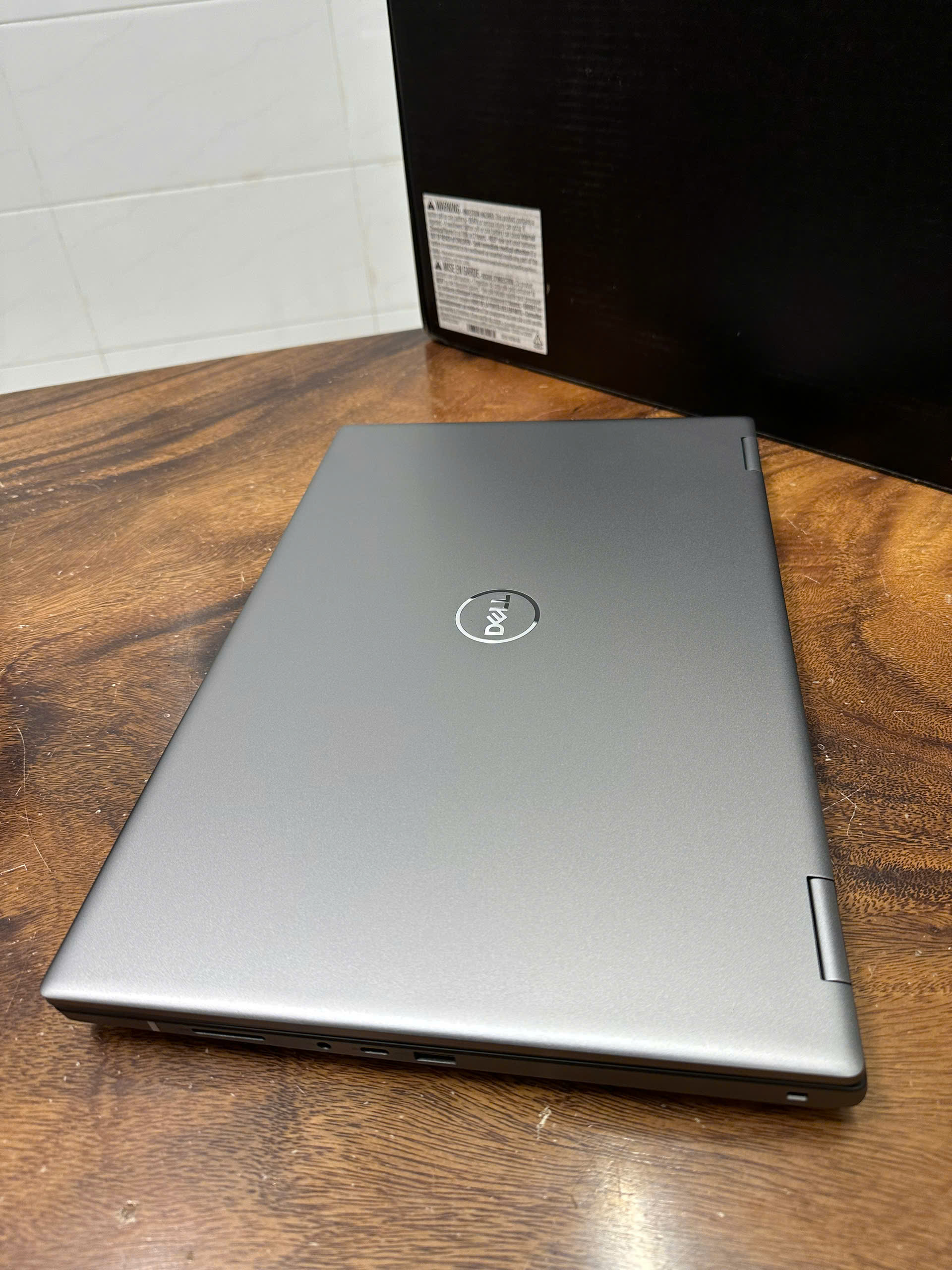 Dell Precision 7780 I5 7