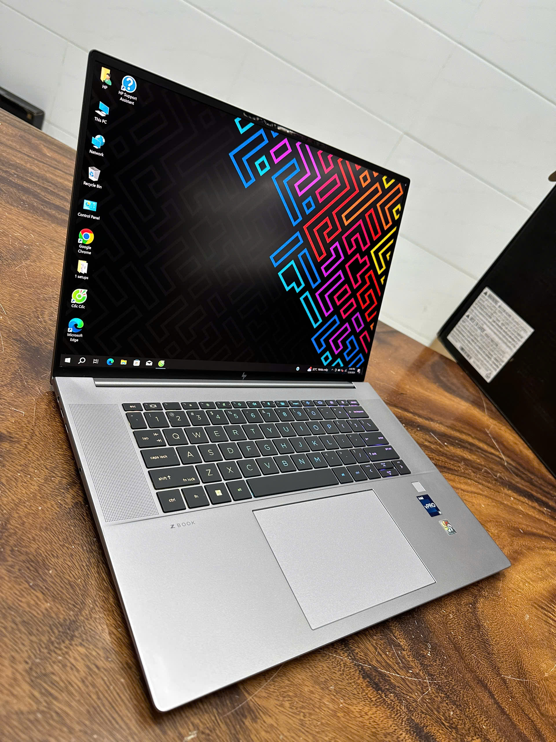 Hp Zbook Studio 16 G10 Core I9 1