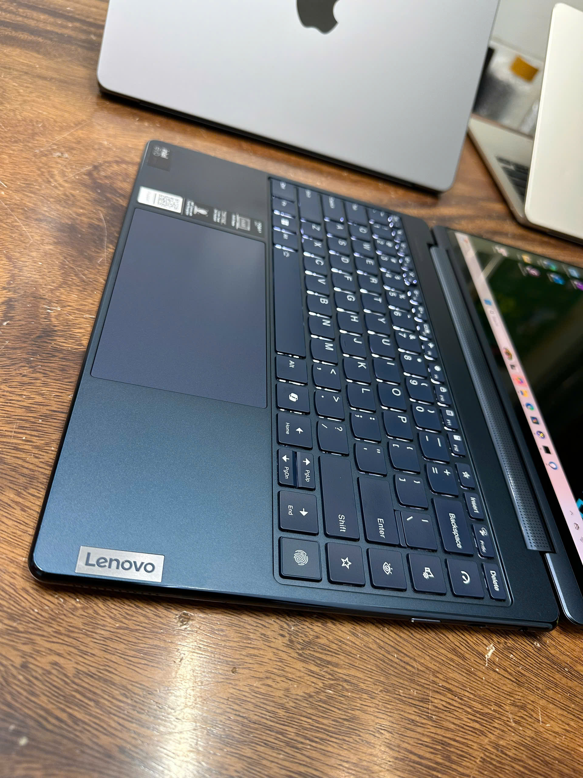 Lenovo Yoga 9 2 In 1 14imh9 8