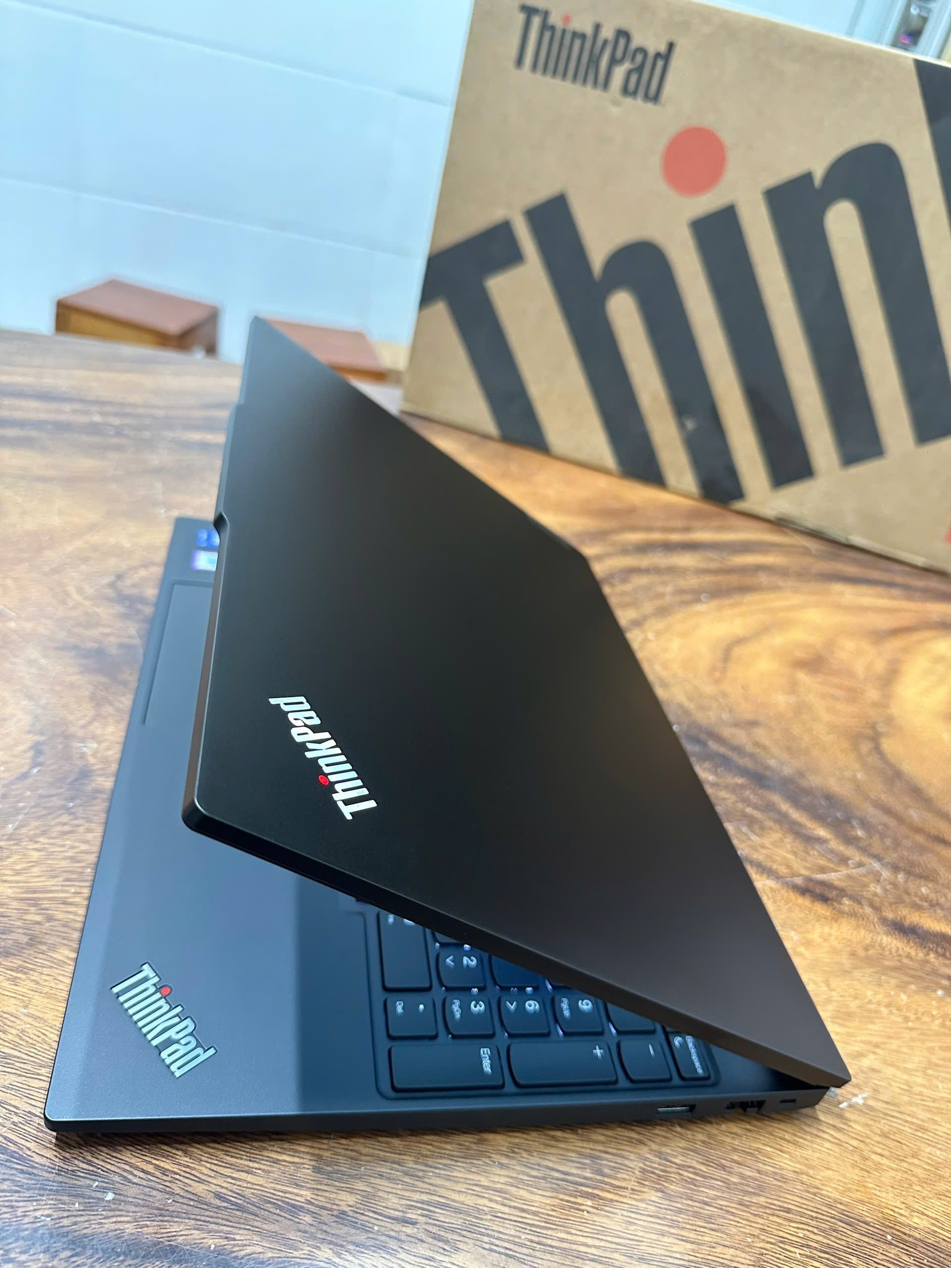 Thinkpad E16 Gen 2 1