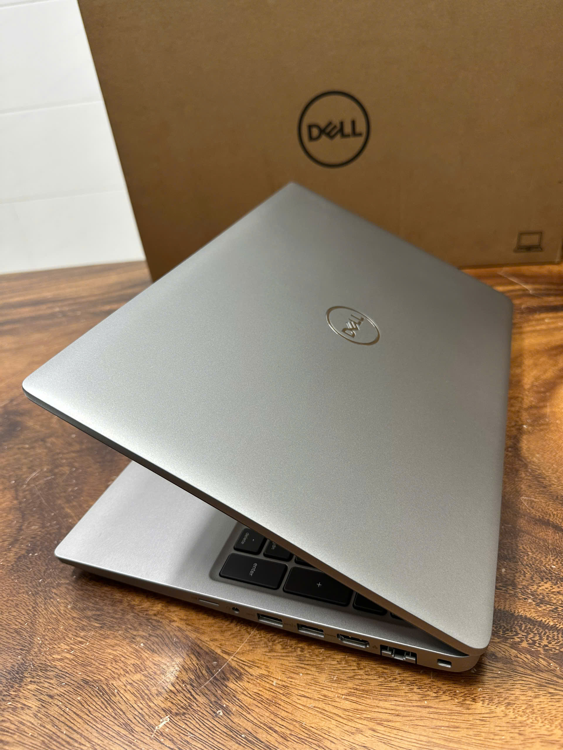 Dell Precision 3581 Core I9 3