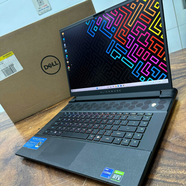 Dell Alienware M16 R1 