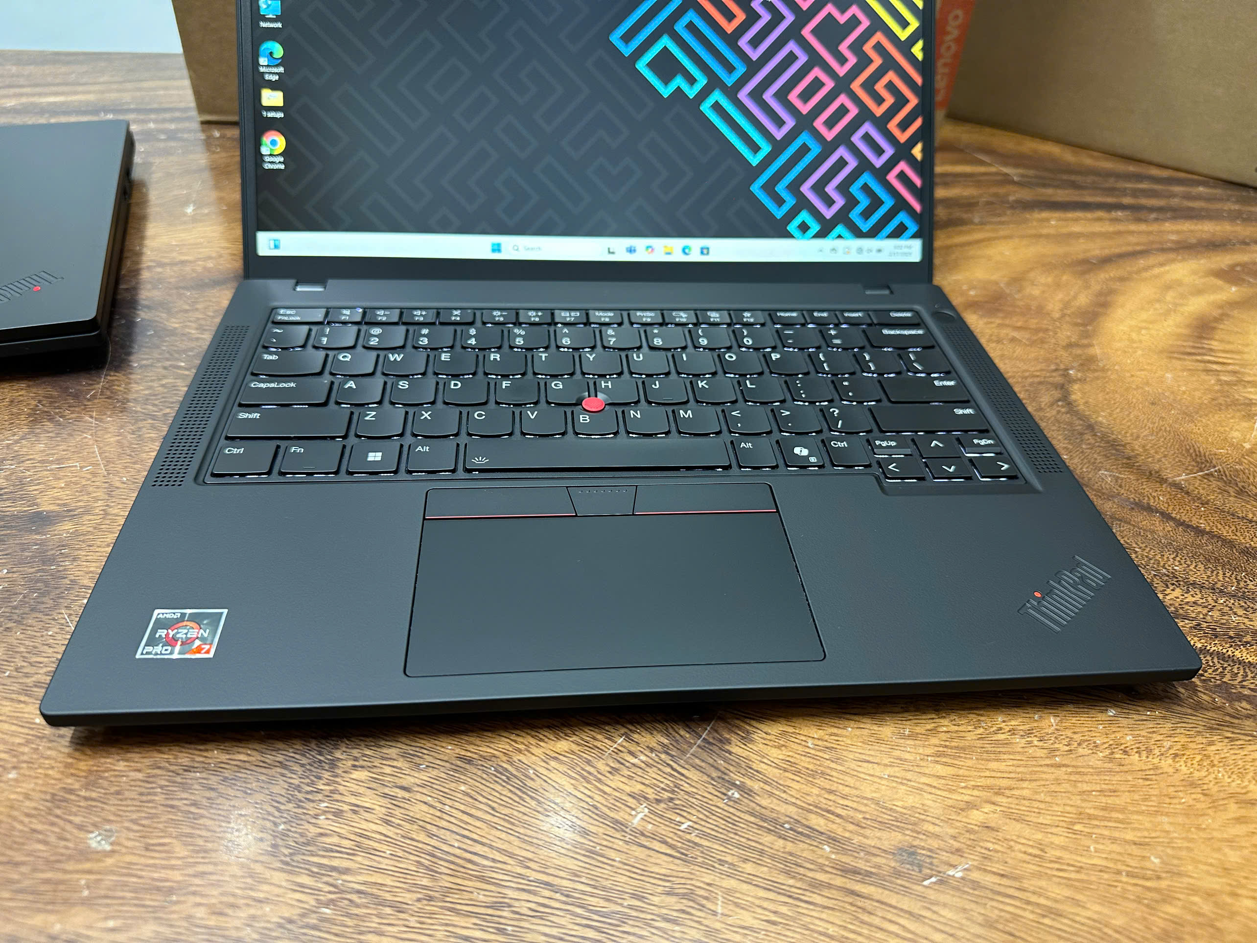 Thinkpad P14s Gen 5 Ryzen 7 7