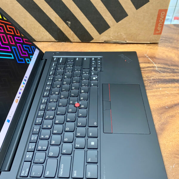 Thinkpad P14s Gen 5 5