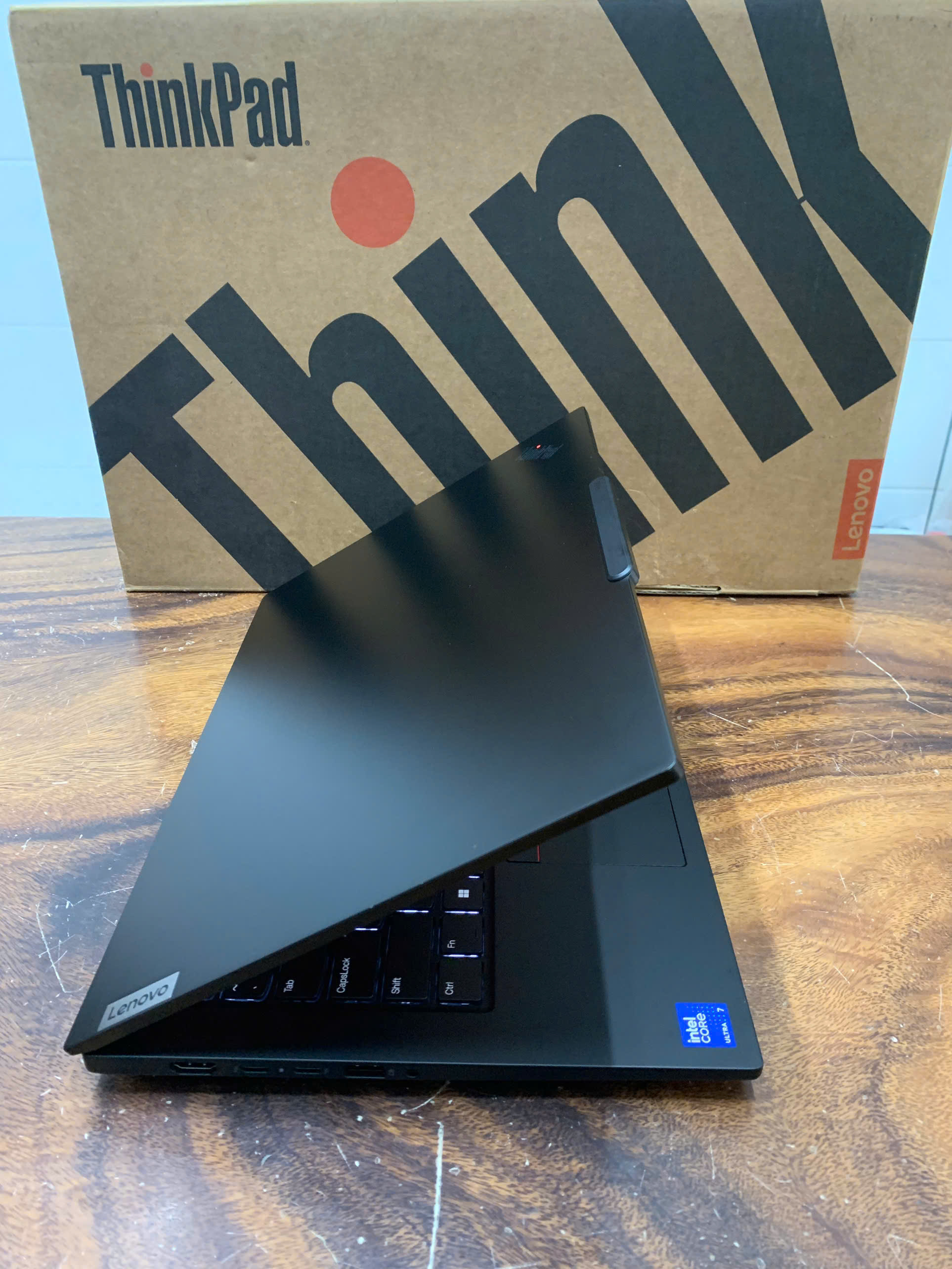 Thinkpad P14s Gen 5