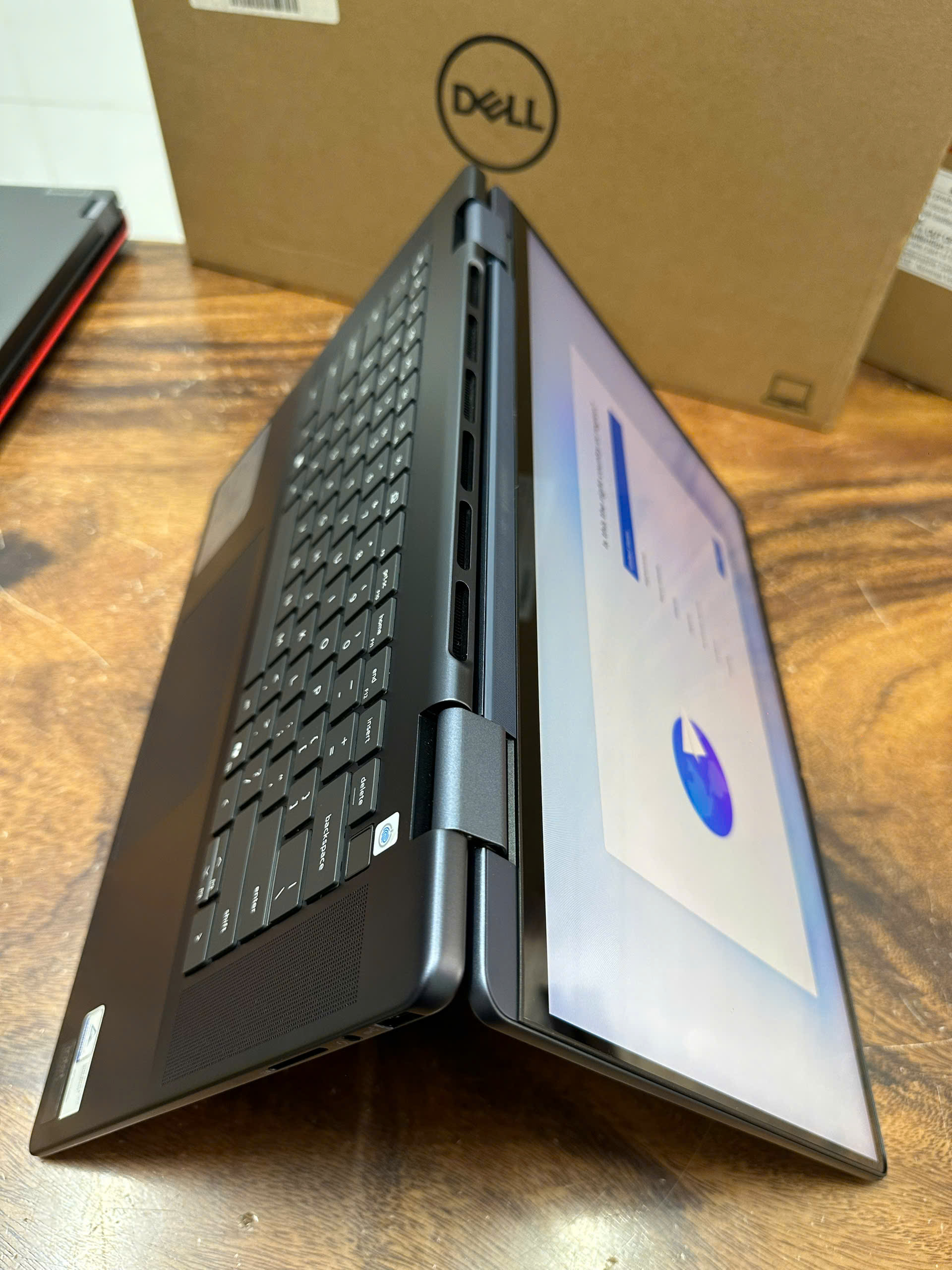 Dell Inspiron 7640 2in1 2 1