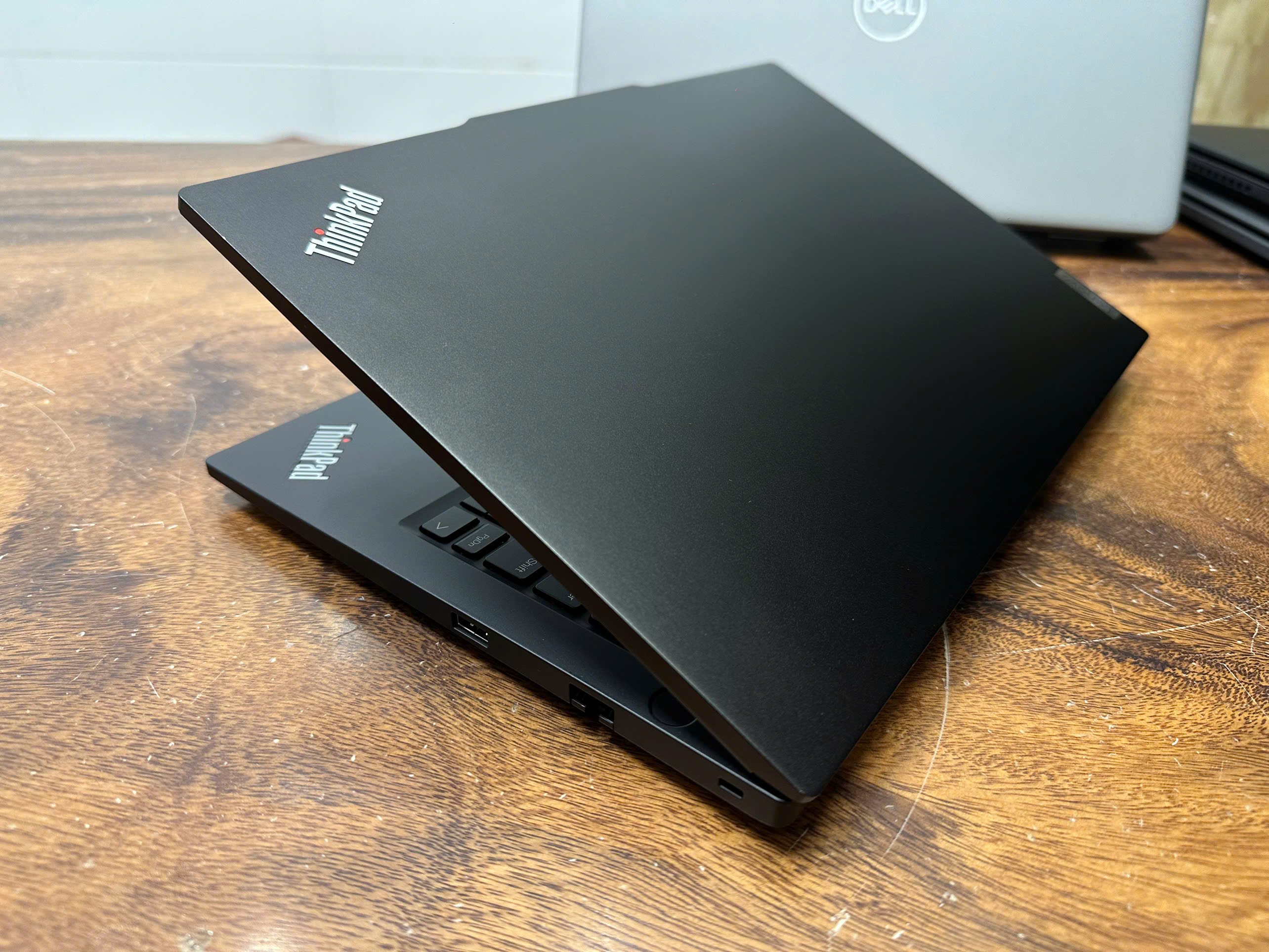 Thinkpad E14 Gen 6 5