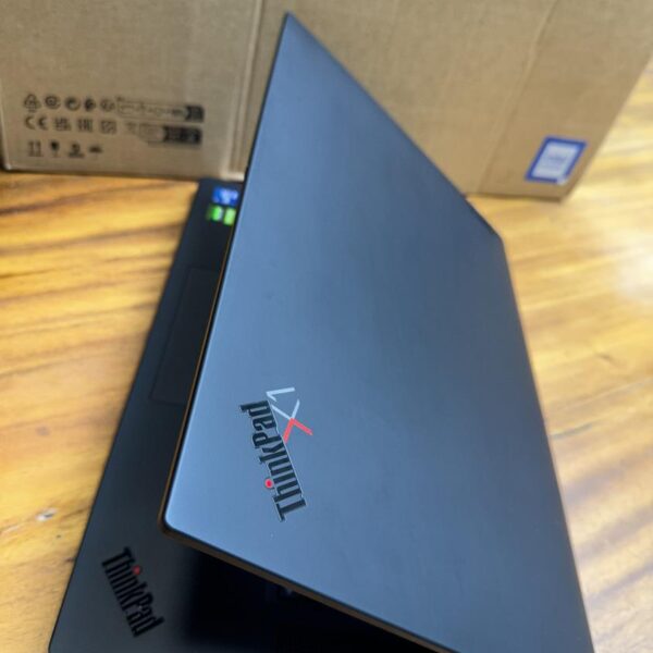 Thinkpad X1 Extreme Gen 4 9