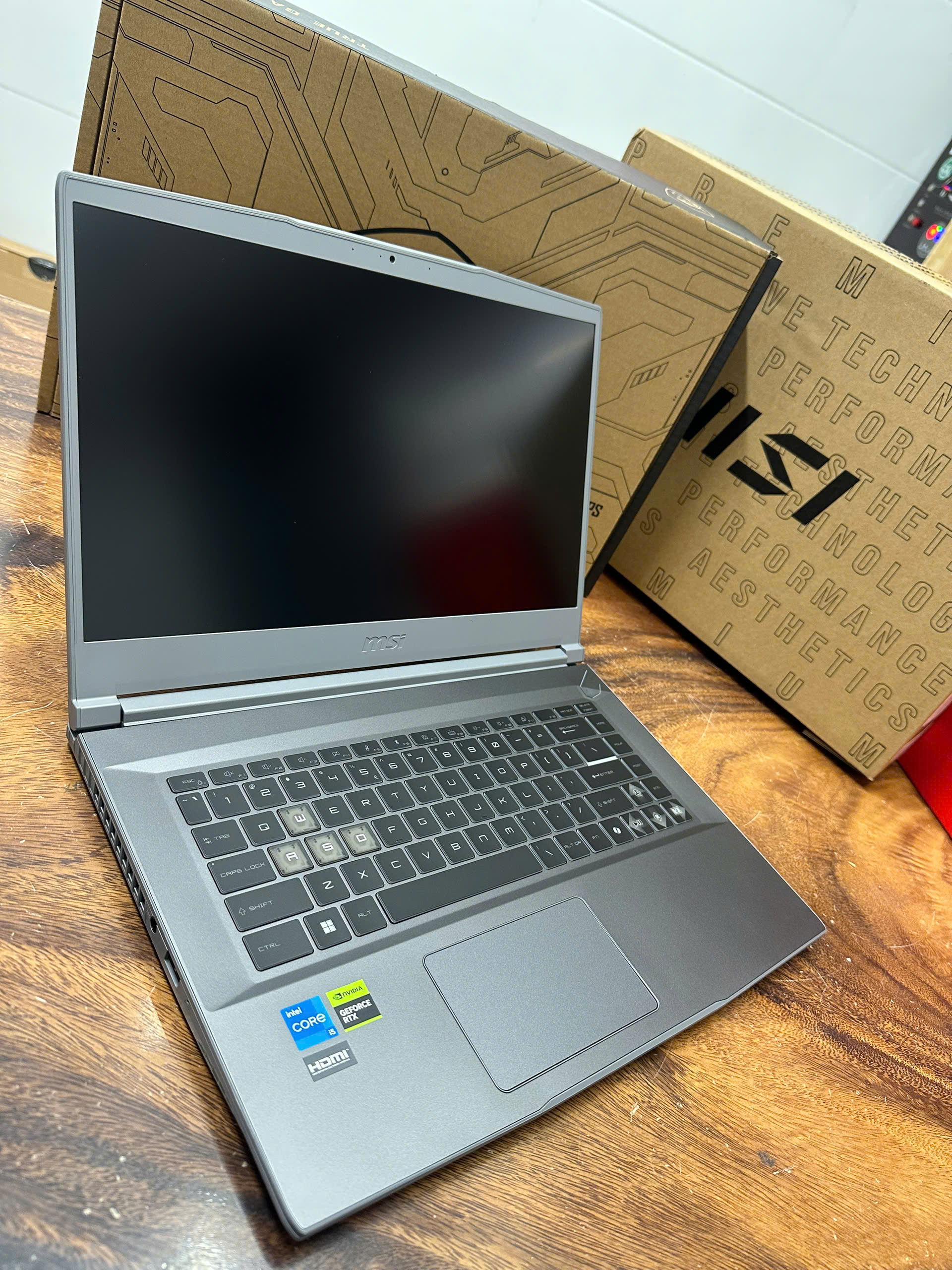 Msi Thin 15 B13vf 5