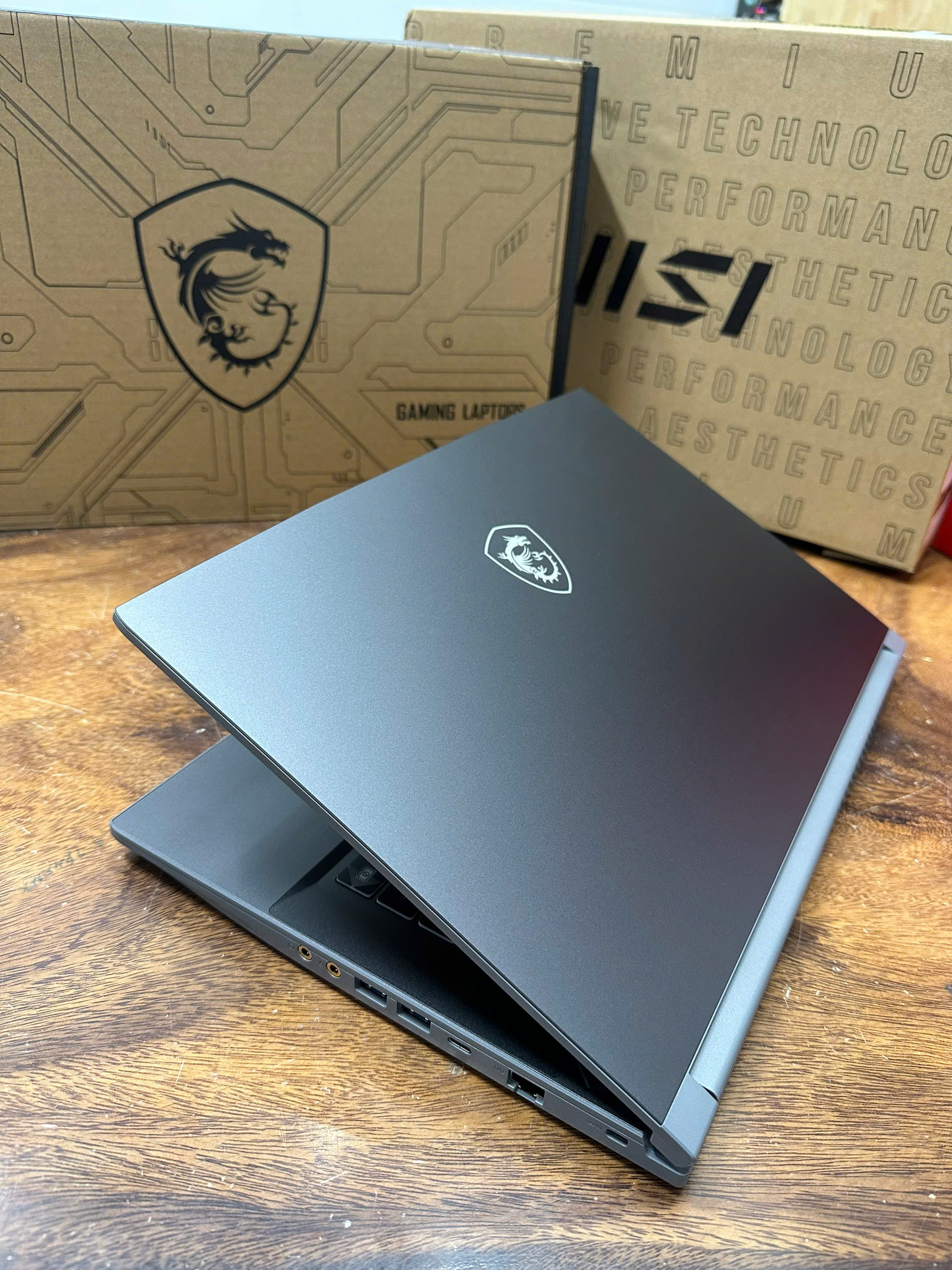Msi Thin 15 B13vf 7