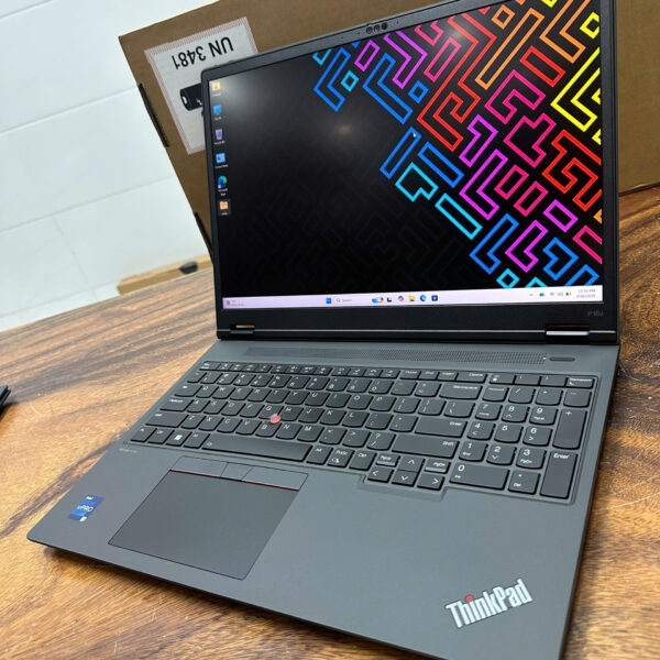 Thinkpad P16v Gen 1 7
