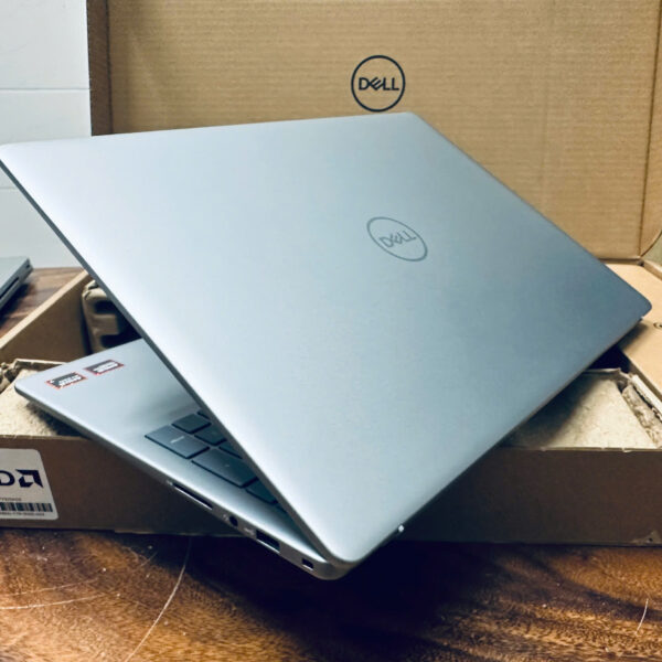 Dell Inspiron 5645 Ryzen 7 1