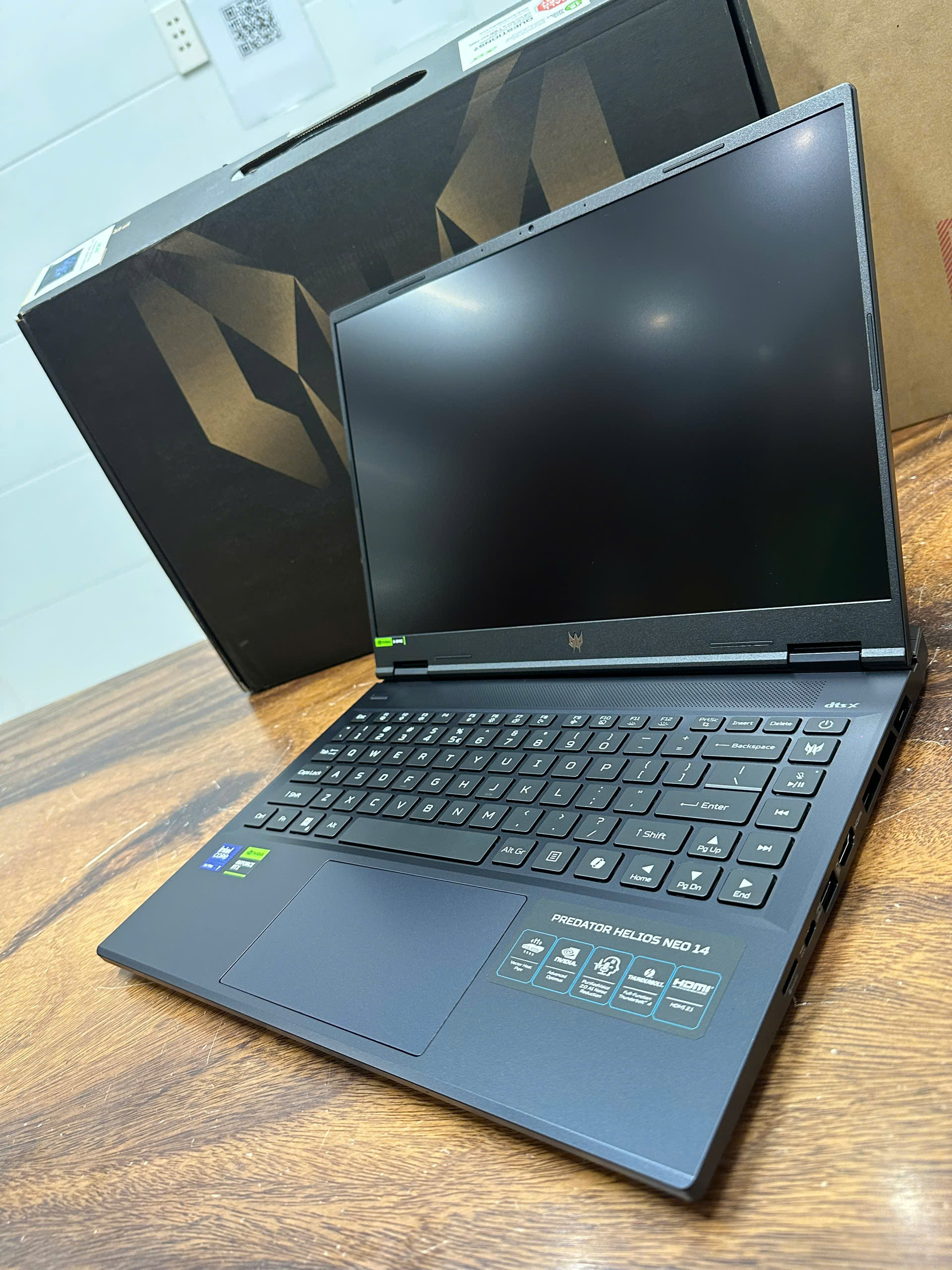 Acer Predator Helios 14 1