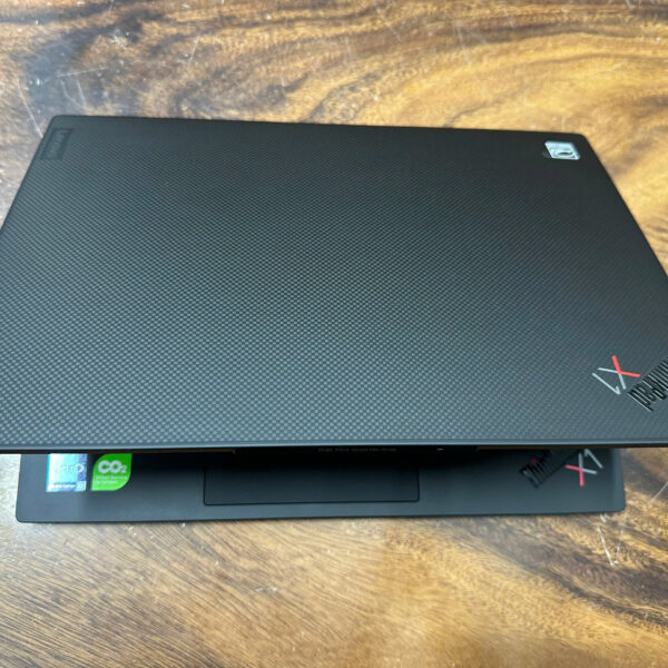Thinkpad X1 Carbon Gen 10 4k4