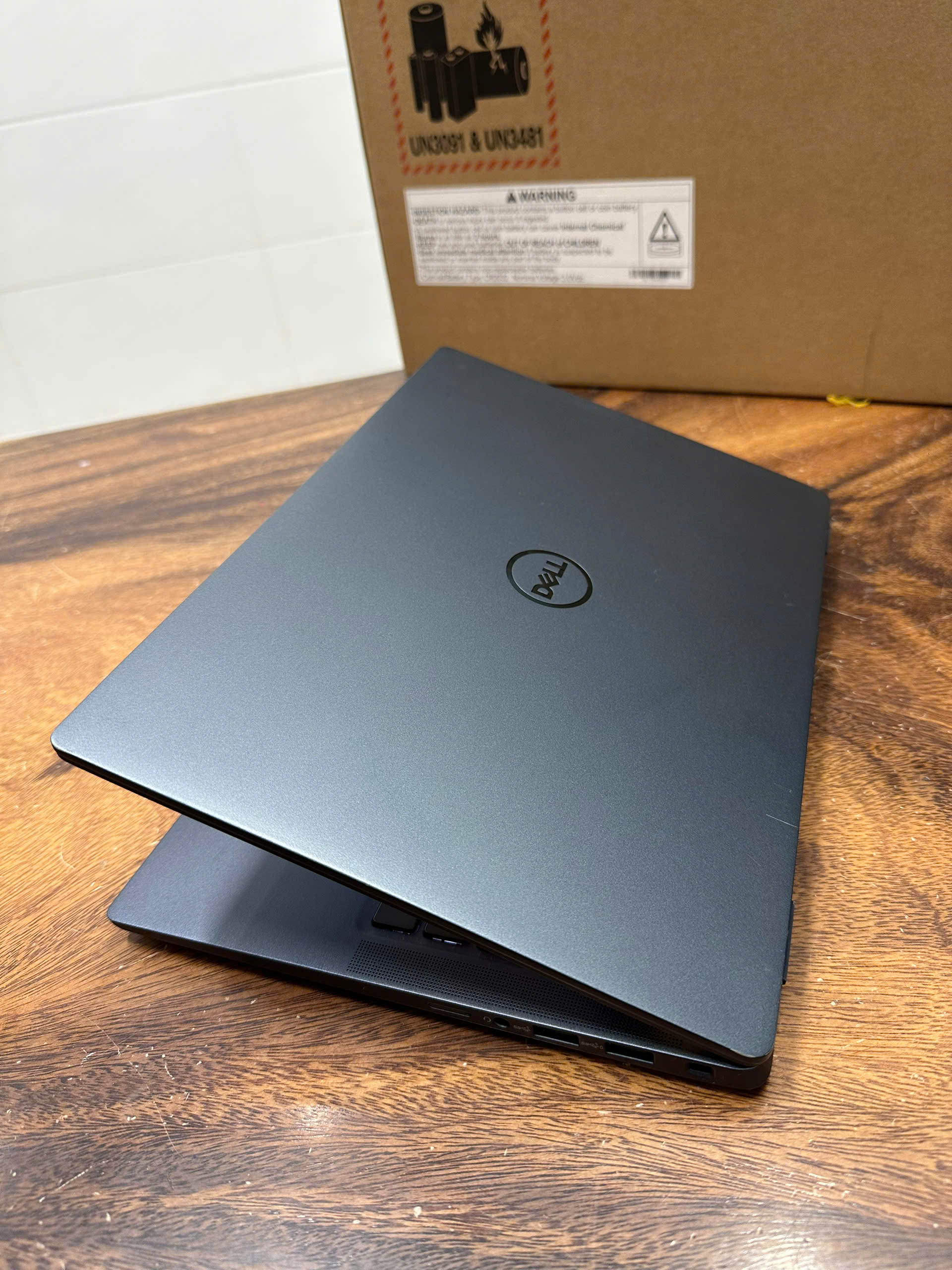 Dell Latitude 7450 Ultralight 6