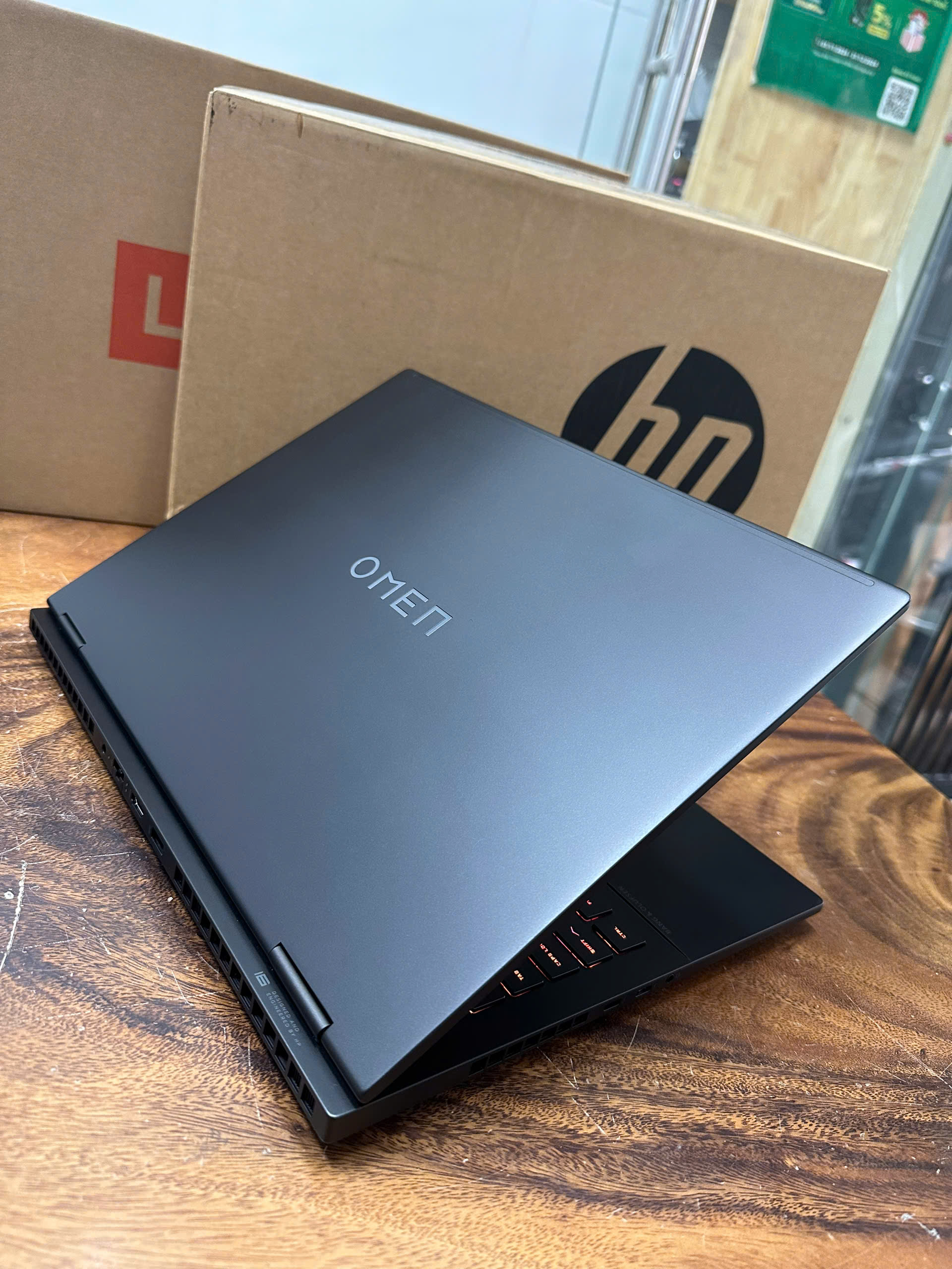 Hp Omen Transcend 16 4