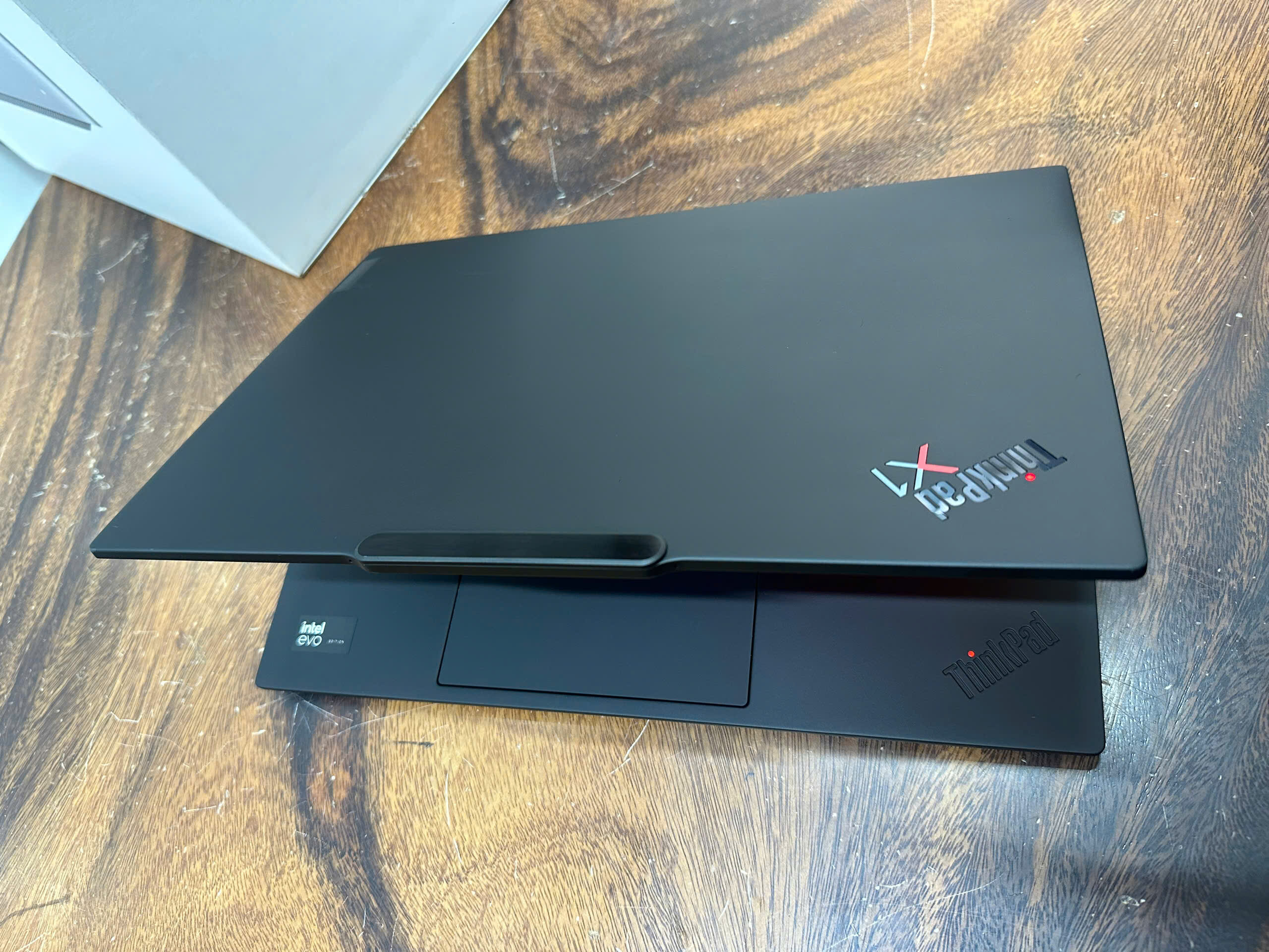 Thinkpad X1 Carbon Gen 12 Oled 15